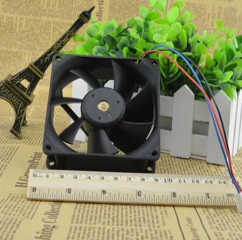 AVC DA09238B24H 24V 0.70A 3-wire double ball bearing industrial cooling fan AVC DA09238B24H 24V 0.70A 3-wire double ball bearing industrial cooling fan
