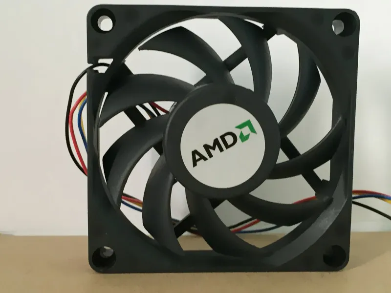 AVC DE07015B12U DC12V 0.7A 3-wires Double ball large air volume speed cooling fan AVC DE07015B12U DC12V 0.7A 3-wires Double ball large air volume speed cooling fan