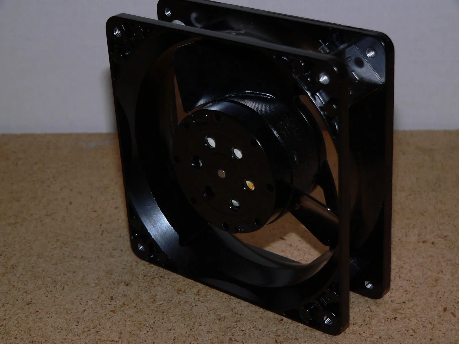 Ebm-papst 4800x 86K9865 119Mm 115VAC 50/60Hz 9.5W Axial Fan Ebm-papst 4800x 86K9865 119Mm 115VAC 50/60Hz 9.5W Axial Fan