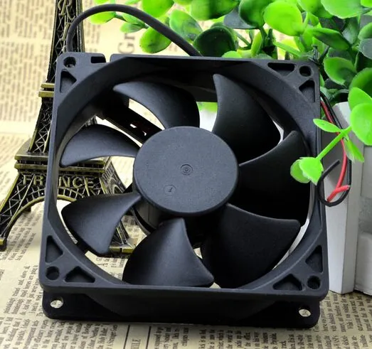 ADDA AD0912MB-A70GL 92*92*25 12V 0.17A mute chassis fan ADDA AD0912MB-A70GL 92*92*25 12V 0.17A mute chassis fan