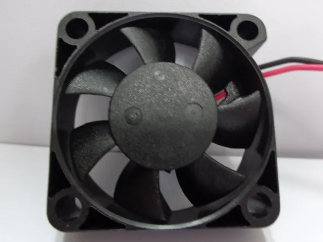 ADDA AD0424MB-G70 4CM DC24V 0.08A Inverter cooling fan ADDA AD0424MB-G70 4CM DC24V 0.08A Inverter cooling fan