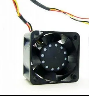 AVC DB03828B12U 12V 0.82A 3-wire server chassis cooling fan AVC DB03828B12U 12V 0.82A 3-wire server chassis cooling fan