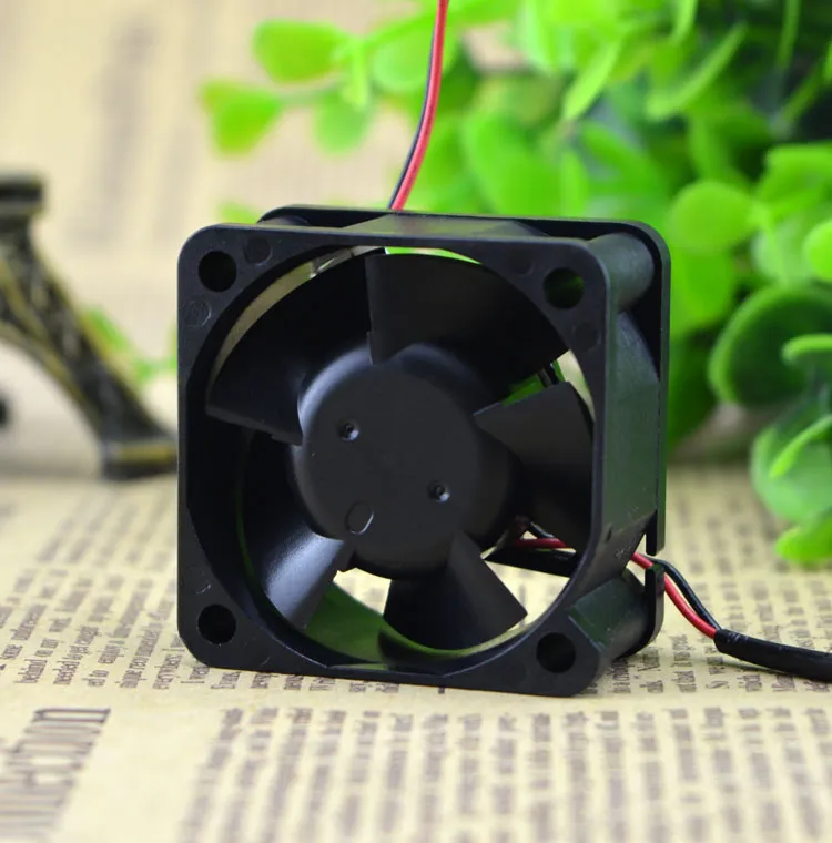 Delta EUB0424VHD DC24v 0.14A 2 line cooling fan Delta EUB0424VHD DC24v 0.14A 2 line cooling fan