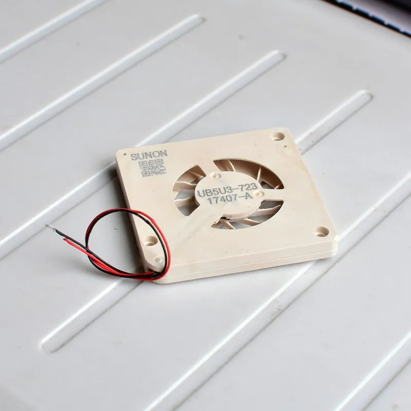 SUNON UB5U3-723 5V Miniature ultra-thin waterproof turbo fan SUNON UB5U3-723 5V Miniature ultra-thin waterproof turbo fan