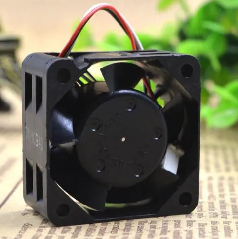 NMB-MAT 1608KL-04W-B19 4CM DC12V 0.06A 3-wire switch cooling fan NMB-MAT 1608KL-04W-B19 4CM DC12V 0.06A 3-wire switch cooling fan