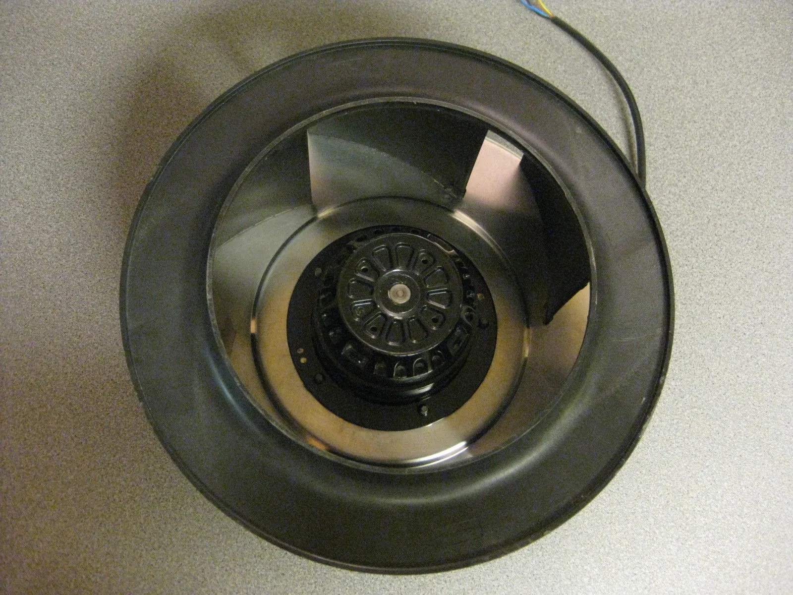 ebm papst R4E310-AE13-16 115VAC Impeller cooling Fan ebm papst R4E310-AE13-16 115VAC Impeller cooling Fan