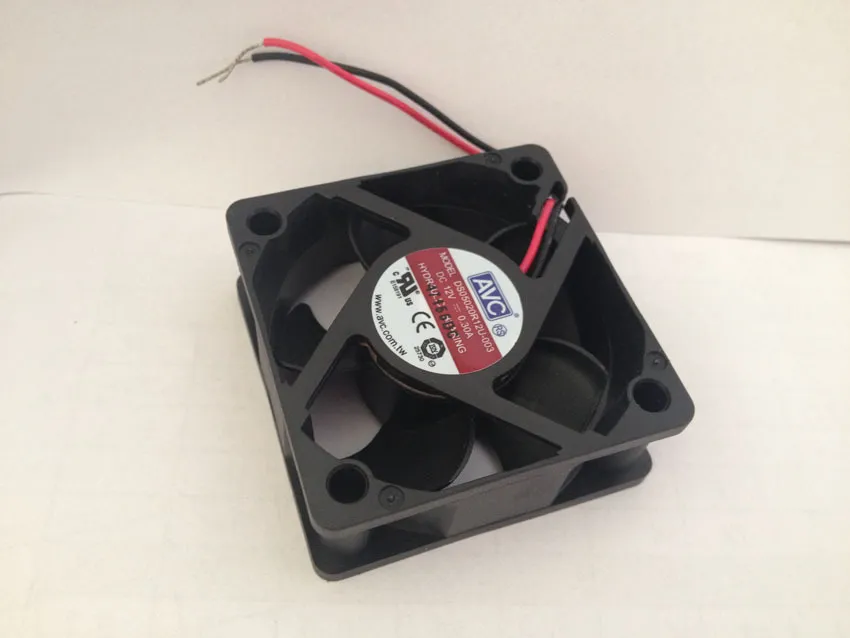 AVC DS050R12U-003 0.3A 6000RPM cooling fan AVC DS050R12U-003 0.3A 6000RPM cooling fan