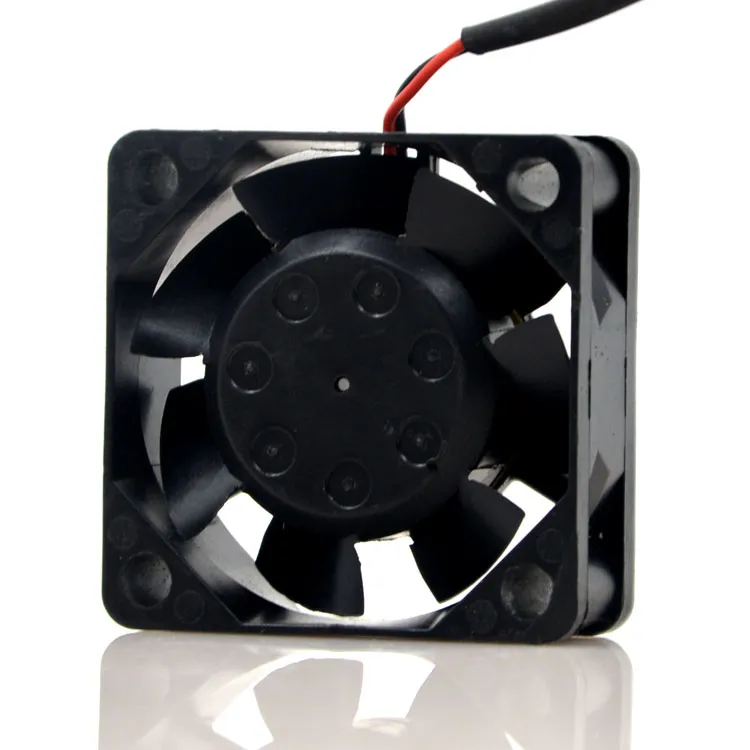 NMB 1606KL-01W-B30 5V 0.16A 4CM large air volume USB power supply fan NMB 1606KL-01W-B30 5V 0.16A 4CM large air volume USB power supply fan