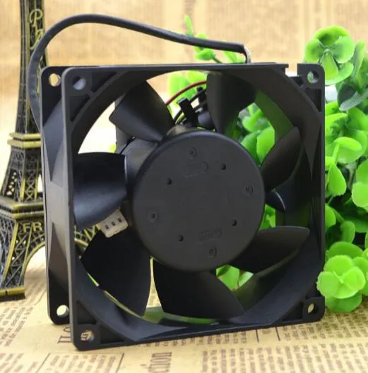 NMB 3615RL-04W-B39 12V 1.06A 92*92*38MM three line axial flow fan NMB 3615RL-04W-B39 12V 1.06A 92*92*38MM three line axial flow fan