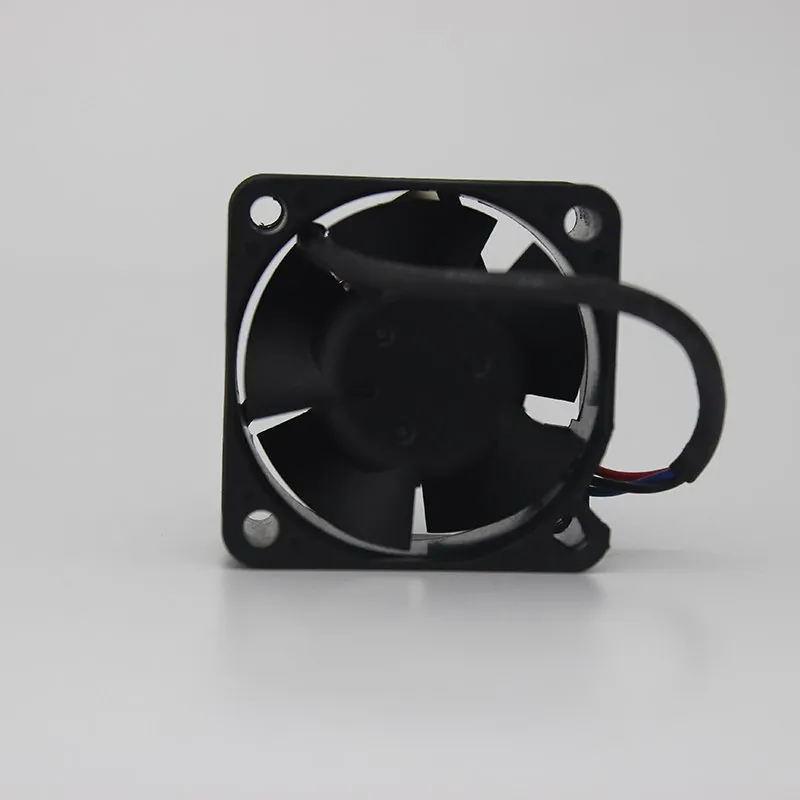 Delta AFB0412HHD 12V 0.24A large air volume cooling fan Delta AFB0412HHD 12V 0.24A large air volume cooling fan