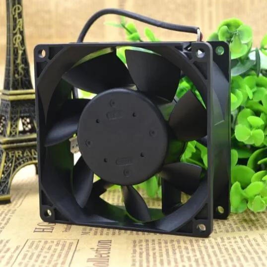 NMB 3615RL-04W-B39 12V 1.06A 92*92*38MM three line axial flow fan NMB 3615RL-04W-B39 12V 1.06A 92*92*38MM three line axial flow fan