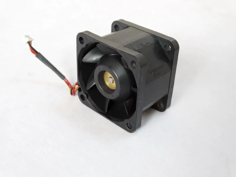 Sanyo 9GV0412P3J041 12V 0.6A server winds of dual ball bearing cooling fan Sanyo 9GV0412P3J041 12V 0.6A server winds of dual ball bearing cooling fan