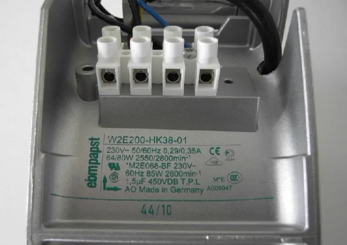 ebmpapst W2E200-HK38-01 225*80MM 230V 64W axial cooling fan ebmpapst W2E200-HK38-01 225*80MM 230V 64W axial cooling fan