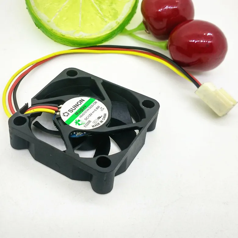 SUNON HA40101V4-D030-C99 4cm 0.8W 3-line Projector Silent Cooling Fan SUNON HA40101V4-D030-C99 4cm 0.8W 3-line Projector Silent Cooling Fan