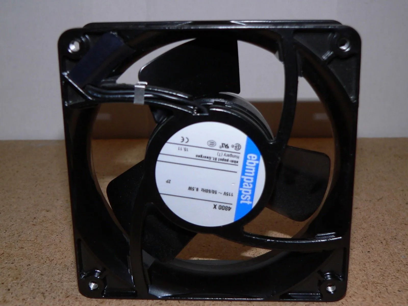 Ebm-papst 4800x 86K9865 119Mm 115VAC 50/60Hz 9.5W Axial Fan Ebm-papst 4800x 86K9865 119Mm 115VAC 50/60Hz 9.5W Axial Fan