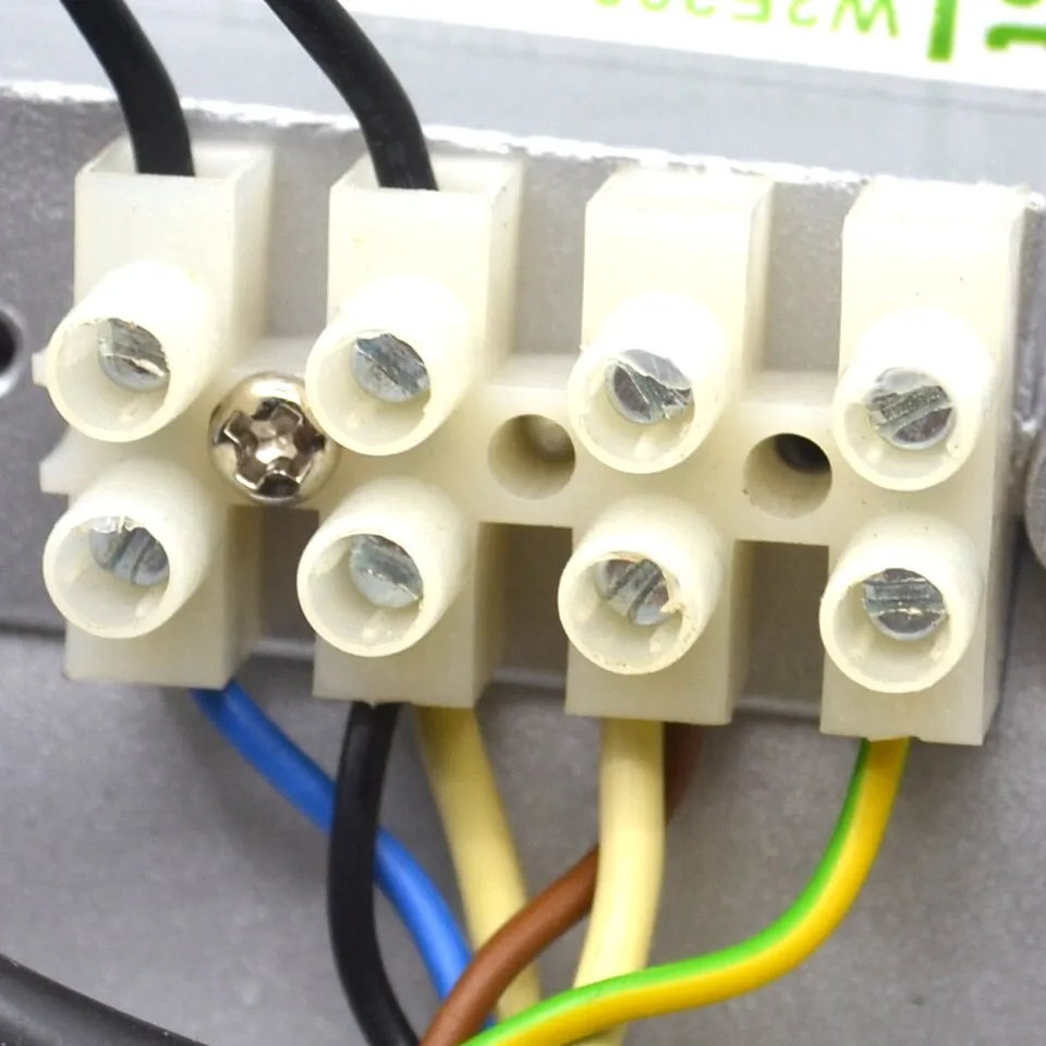 PAPST W2E200-HH38-01 AC230V 64/80W cooling fan PAPST W2E200-HH38-01 AC230V 64/80W cooling fan