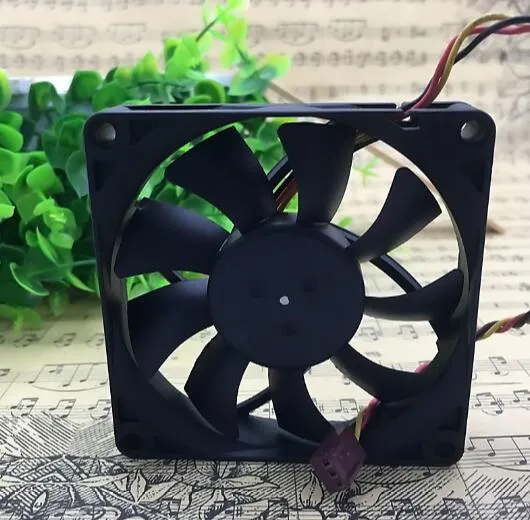 PV801512MSPF0A 12V 0.40A 8015 8cm 3line large air volume fan PV801512MSPF0A 12V 0.40A 8015 8cm 3line large air volume fan