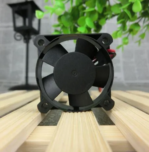 SUNON KD14PFB1 4cm DC12V1.4W 40*40*10mm 2-wire large wind cooling fan SUNON KD14PFB1 4cm DC12V1.4W 40*40*10mm 2-wire large wind cooling fan