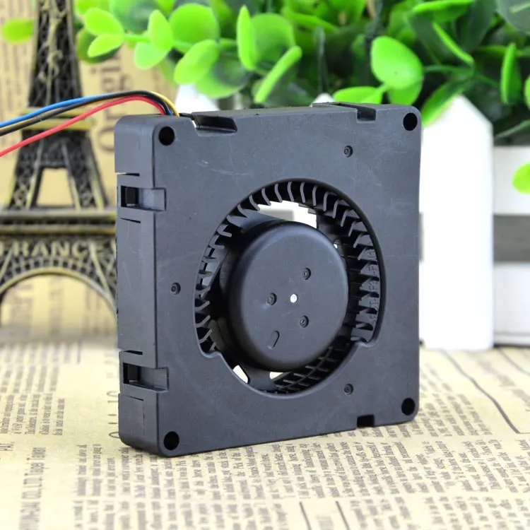 DELTA BFB0712HB-8B77 7CM 12V 0.47A cooling fan DELTA BFB0712HB-8B77 7CM 12V 0.47A cooling fan