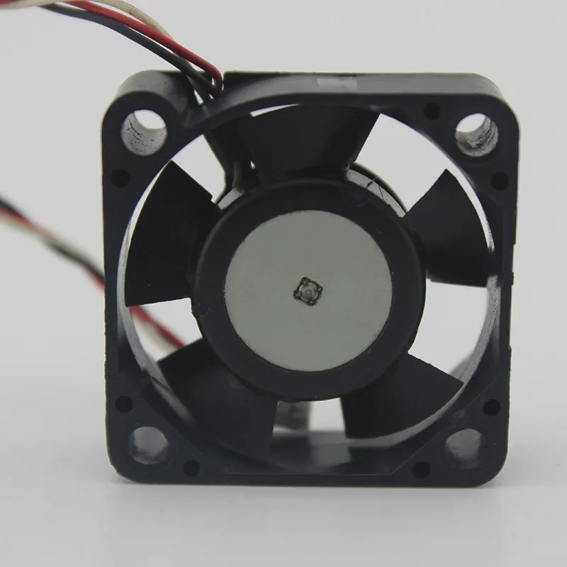NMB 1204KL-04W-B59 12V 0.12A 3CM inverter fan NMB 1204KL-04W-B59 12V 0.12A 3CM inverter fan