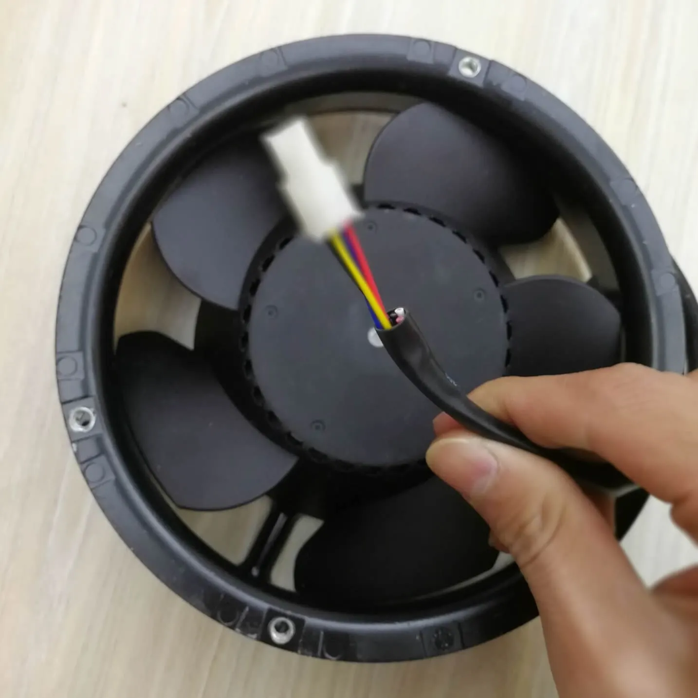 ebmpapst DV6248/17TDAR 48V 1.8A 87W cooling fan ebmpapst DV6248/17TDAR 48V 1.8A 87W cooling fan