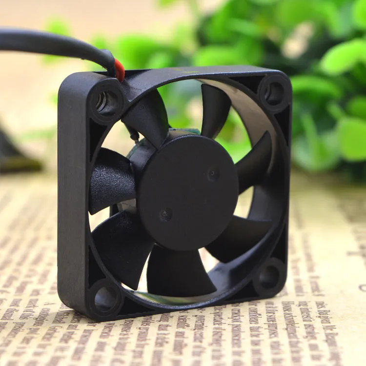 ADDA AD0412HB-G70 12V 0.10A 4CM Double ball bearing cooling fan ADDA AD0412HB-G70 12V 0.10A 4CM Double ball bearing cooling fan