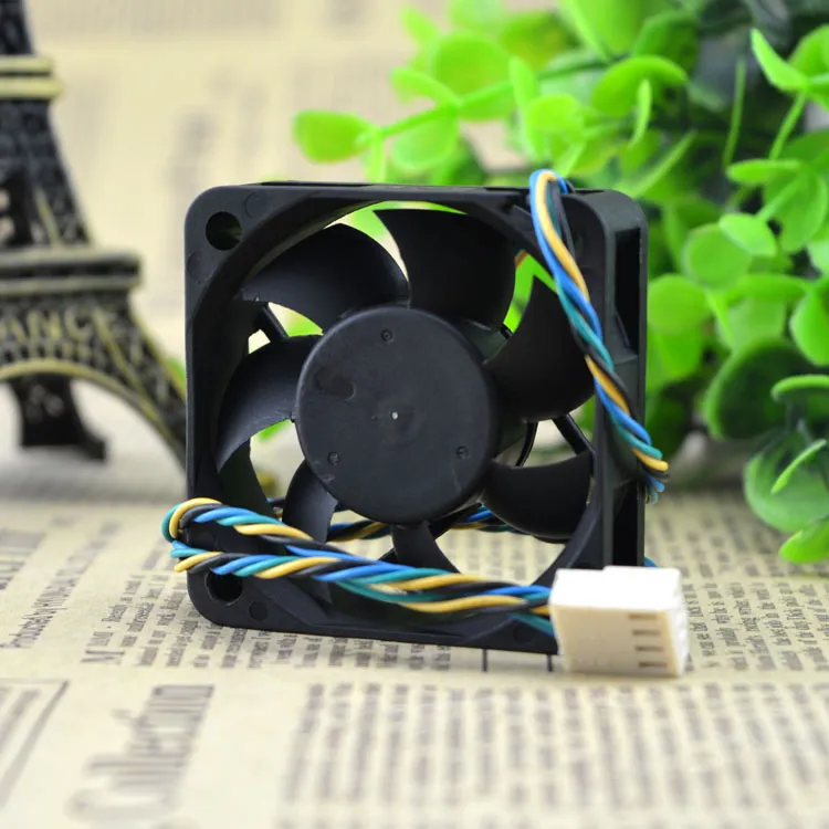 AVC DA05015R12H 12v 0.2A four-wire PWM cooling fan AVC DA05015R12H 12v 0.2A four-wire PWM cooling fan