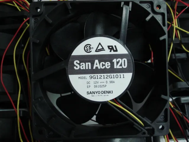 SANYO 9G1212G1011 DC12V 0.98A 12CM 120*120*38MM double ball Cooling Fan SANYO 9G1212G1011 DC12V 0.98A 12CM 120*120*38MM double ball Cooling Fan