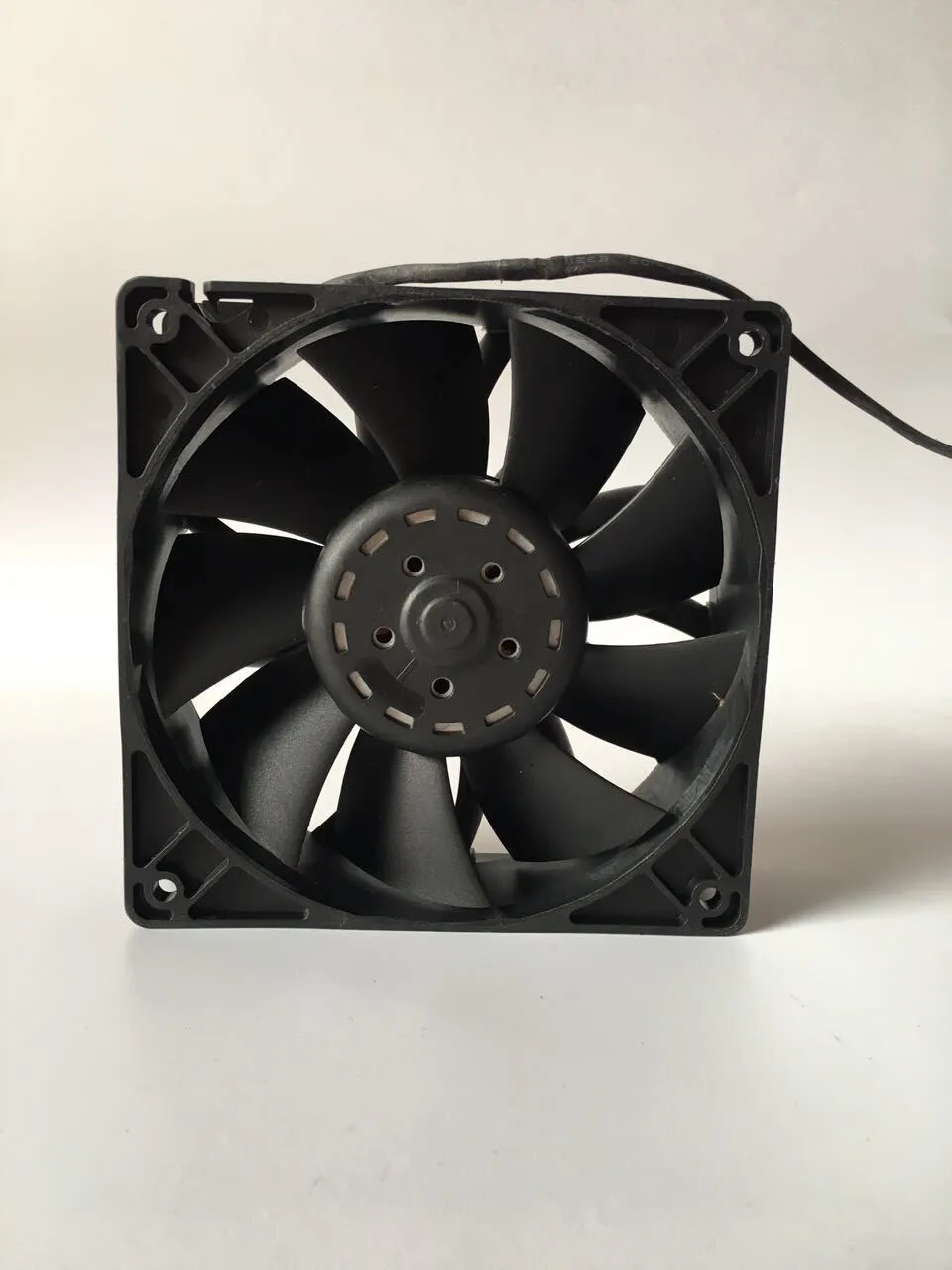 ADDA AS12024HB389100 DC24V 2.1A Cooling Double Ball Fan ADDA AS12024HB389100 DC24V 2.1A Cooling Double Ball Fan