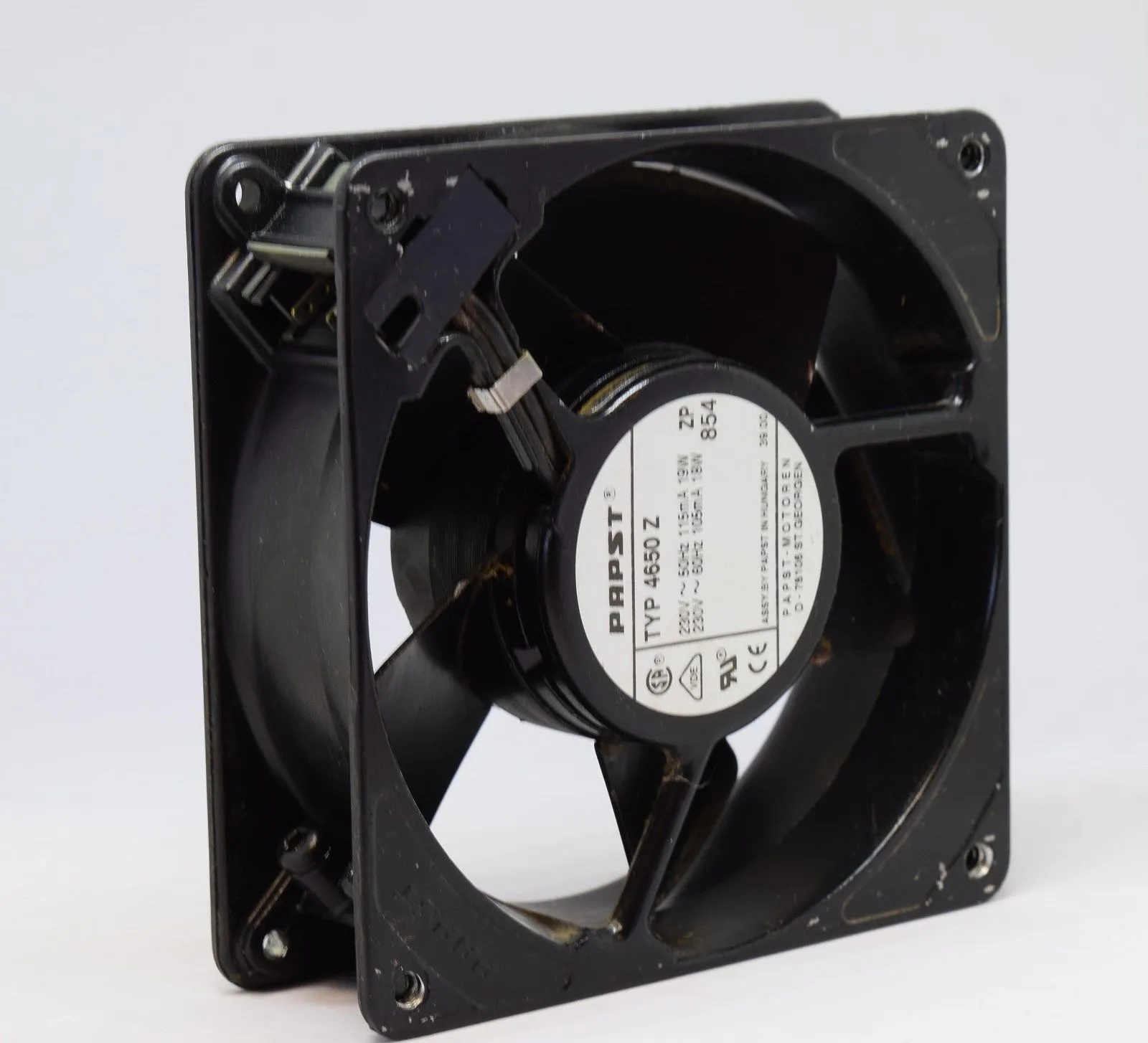 EBMPapst 4650Z 230VAC Box Axial Fan EBMPapst 4650Z 230VAC Box Axial Fan