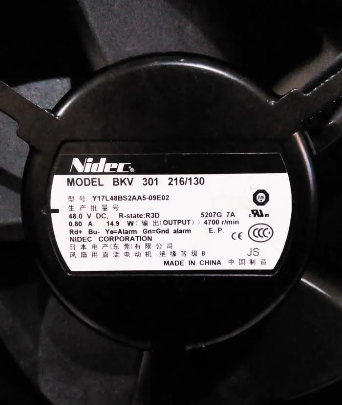 NIDEC Y17L48BS2AA5-09E02 BKV 301 216-130 DC48V 0.80A 4-wires cooling fan NIDEC Y17L48BS2AA5-09E02 BKV 301 216-130 DC48V 0.80A 4-wires cooling fan