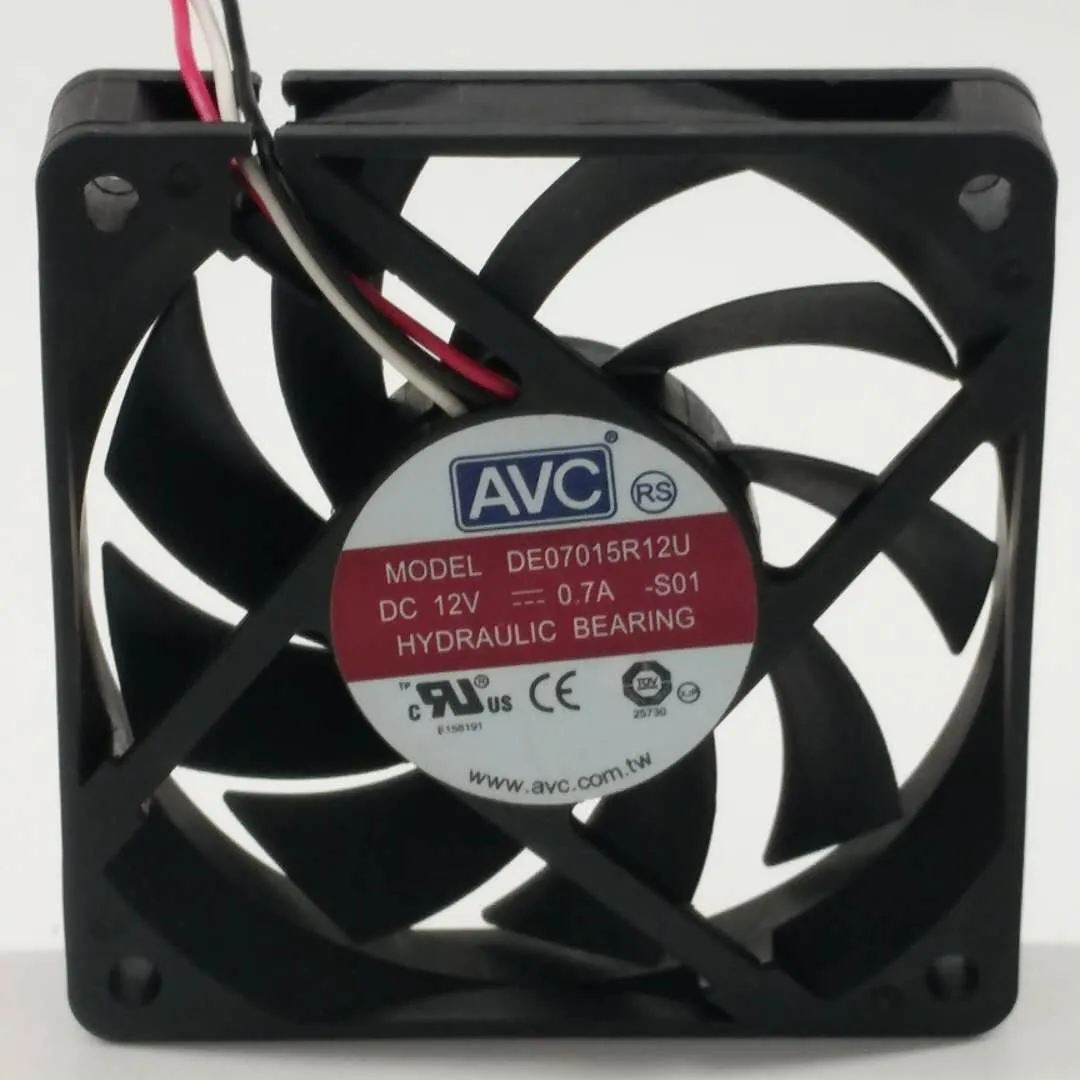 AVC DE07015R12U DC 12V 0.7A 7CM 70*70*15mm 4 Wires Cooling Fan AVC DE07015R12U DC 12V 0.7A 7CM 70*70*15mm 4 Wires Cooling Fan