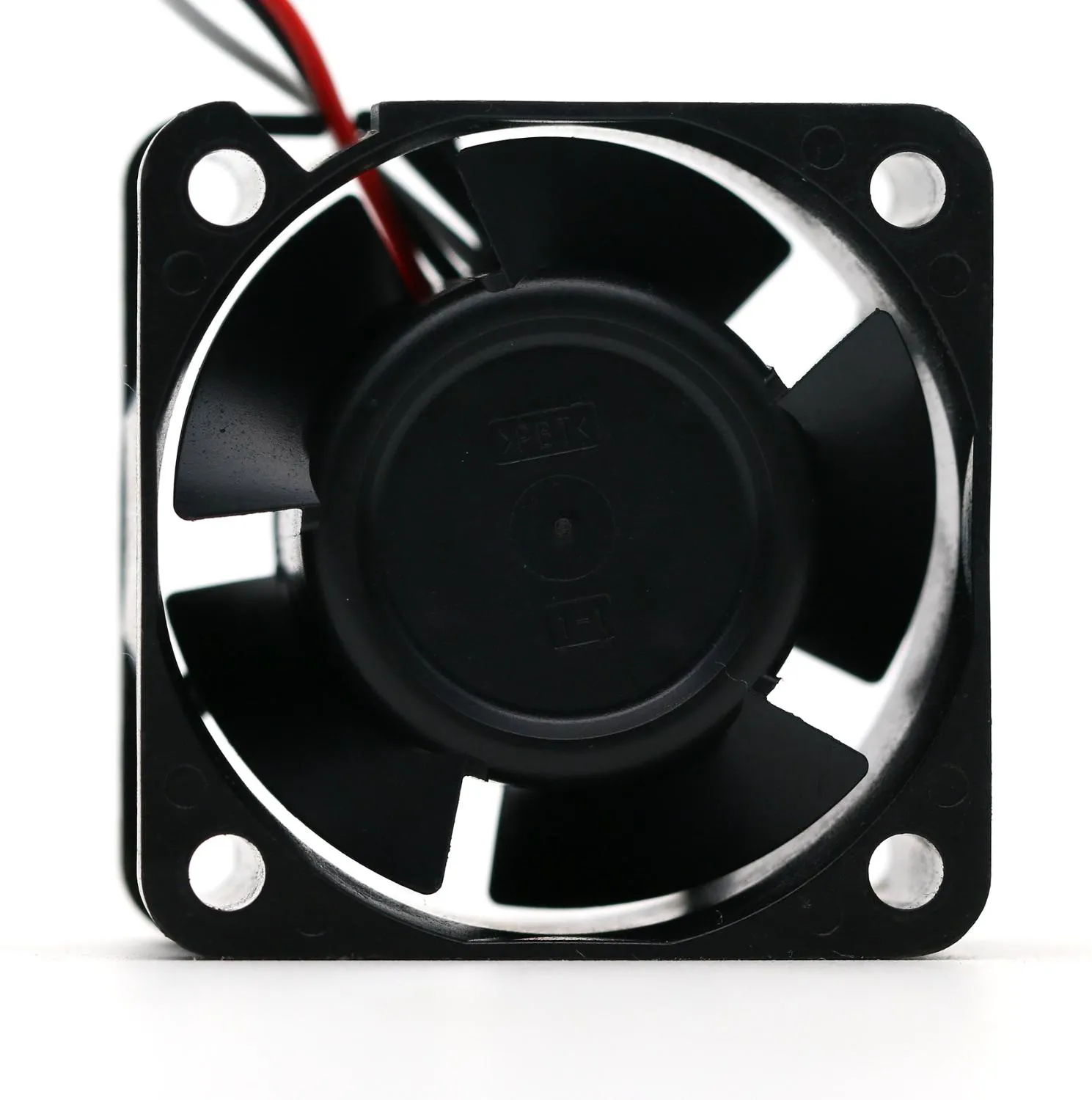 NMB 04020VA-24P-BL DC24V 0.13A 4cm server cooling fan NMB 04020VA-24P-BL DC24V 0.13A 4cm server cooling fan
