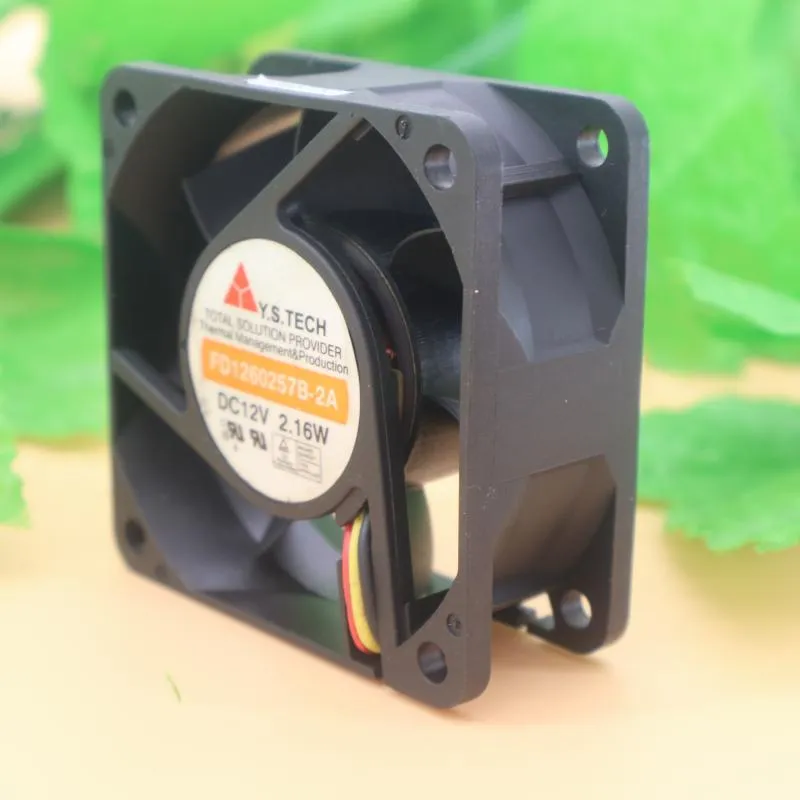Y.S.TECH FD1260255B-2A DC12V 1.44W 3-wire Cooling Fan Y.S.TECH FD1260255B-2A DC12V 1.44W 3-wire Cooling Fan
