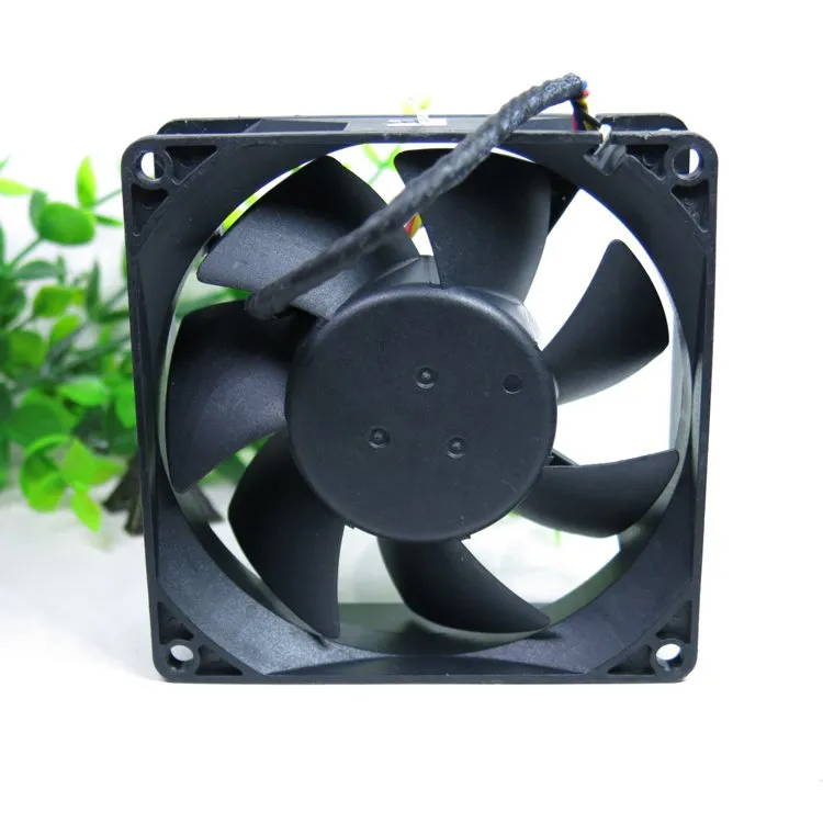 FOXCONN PVA092J12M-P 03-AE DC12V 0.95A 90x90x32mm Server Cooling Fan FOXCONN PVA092J12M-P 03-AE DC12V 0.95A 90x90x32mm Server Cooling Fan