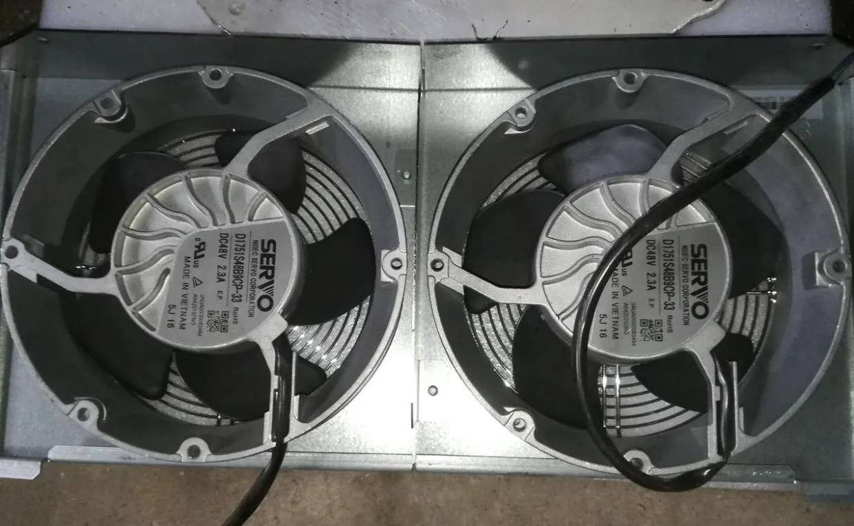 Servo D1751S48B9CP-33 DC48V 2.3A 4-wire PWM cooling fan Servo D1751S48B9CP-33 DC48V 2.3A 4-wire PWM cooling fan