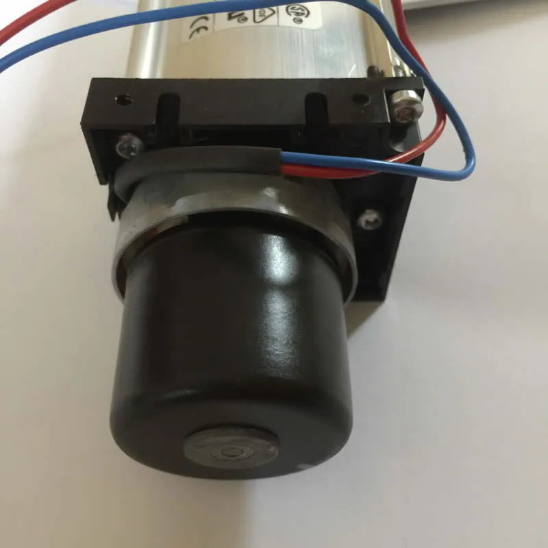 ebmpapst QG030-353/14 DC24V 0.4A 9.6W 2wires flow centrifugal cooling fan ebmpapst QG030-353/14 DC24V 0.4A 9.6W 2wires flow centrifugal cooling fan