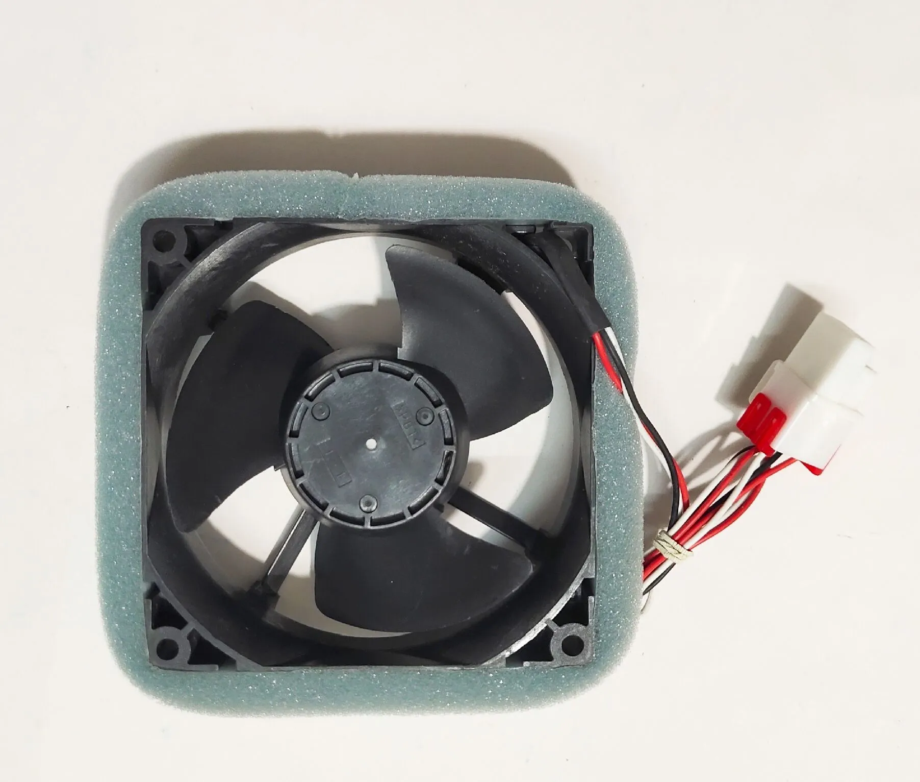 Nidec U92C12MS1B3-52 DC12V 0.16A Refrigerated cooling fan Nidec U92C12MS1B3-52 DC12V 0.16A Refrigerated cooling fan