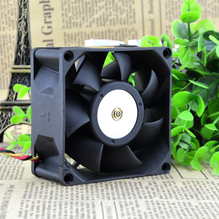 Y.S.TECH XYW08038012BS DC 12V 0.97A 3-wire 70mm Server Square fan