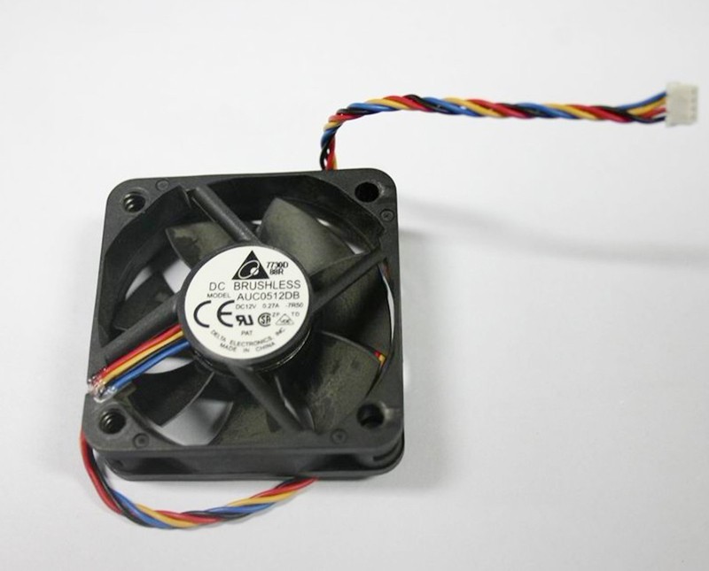 Delta AUC0512DB 5015 50x50x15mm 5cm DC 12V 0.27A 4 Lines Server Inverter Cooling Fan