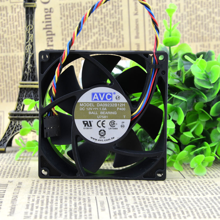 AVC DA09232B12H 12V 1.0A 9cm 4-wire temperature-controlled cooling fan