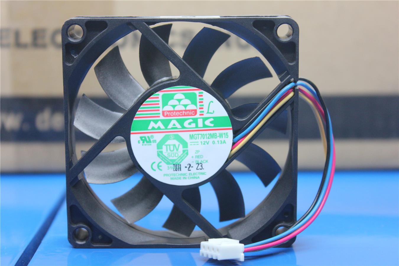 Magic MGT7012MB 7CM 12V 0.13A hydraulic four-wire PWM  fan