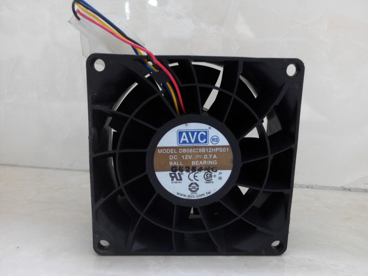 AVC DB08038B12HPS01  DC12V 0.7A 8cm cooling fan