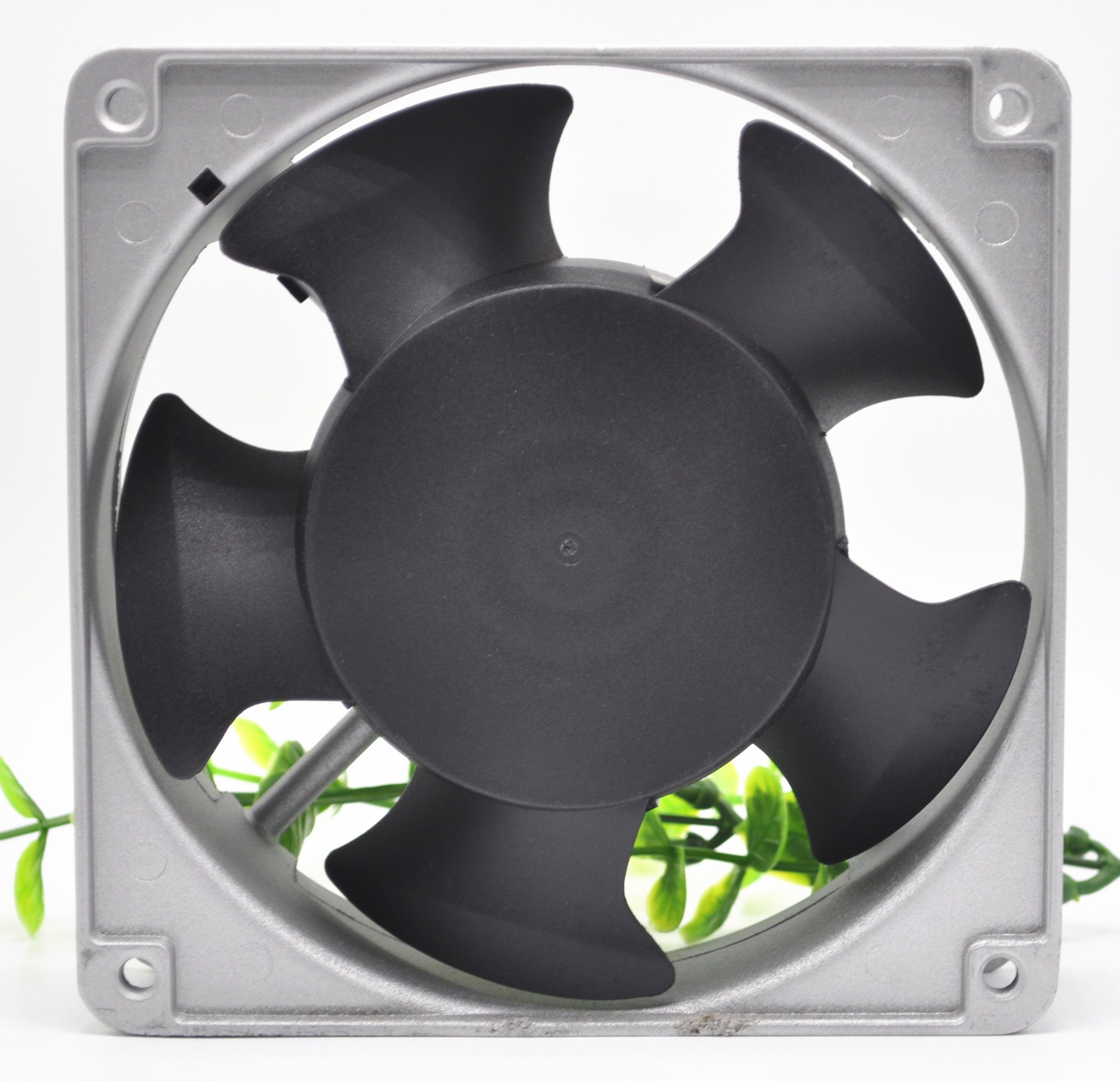 sanyo 109S072UL AC230V 18/16W 0.11A/0.09A 12CM Cooling Fan