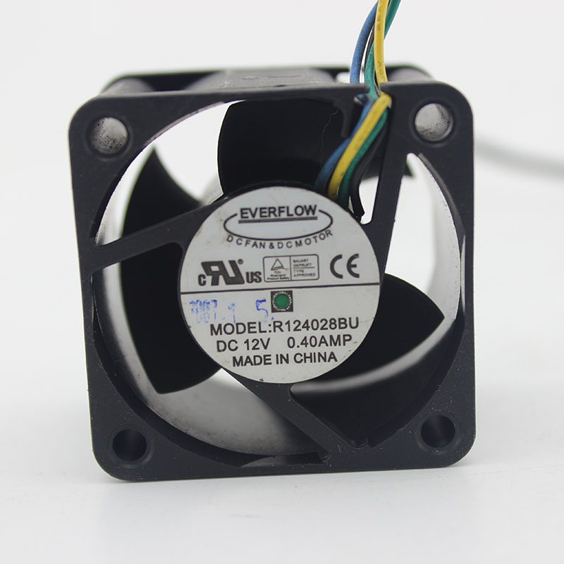 EVERFLOW R124028BU DC12V 0.4A 4-Wire Server Cooling  Fan